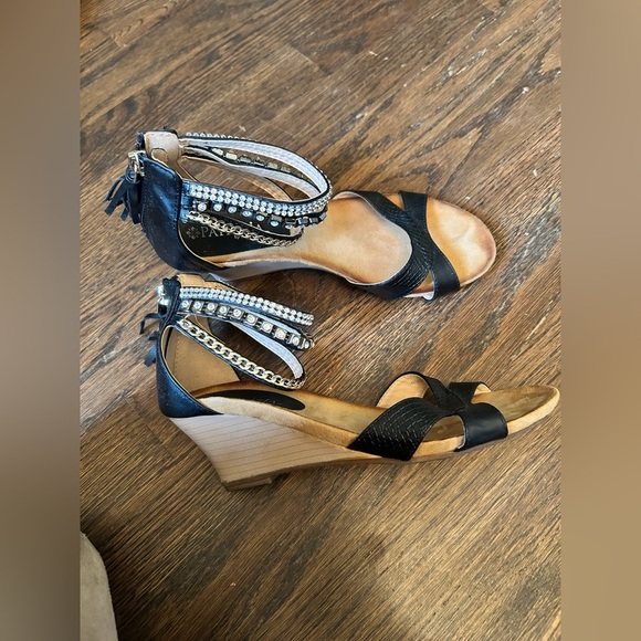 Patrizia Rho Black Rhinestone Wedge Sandals Size 37/6.5-7 - Picture 2 of 7